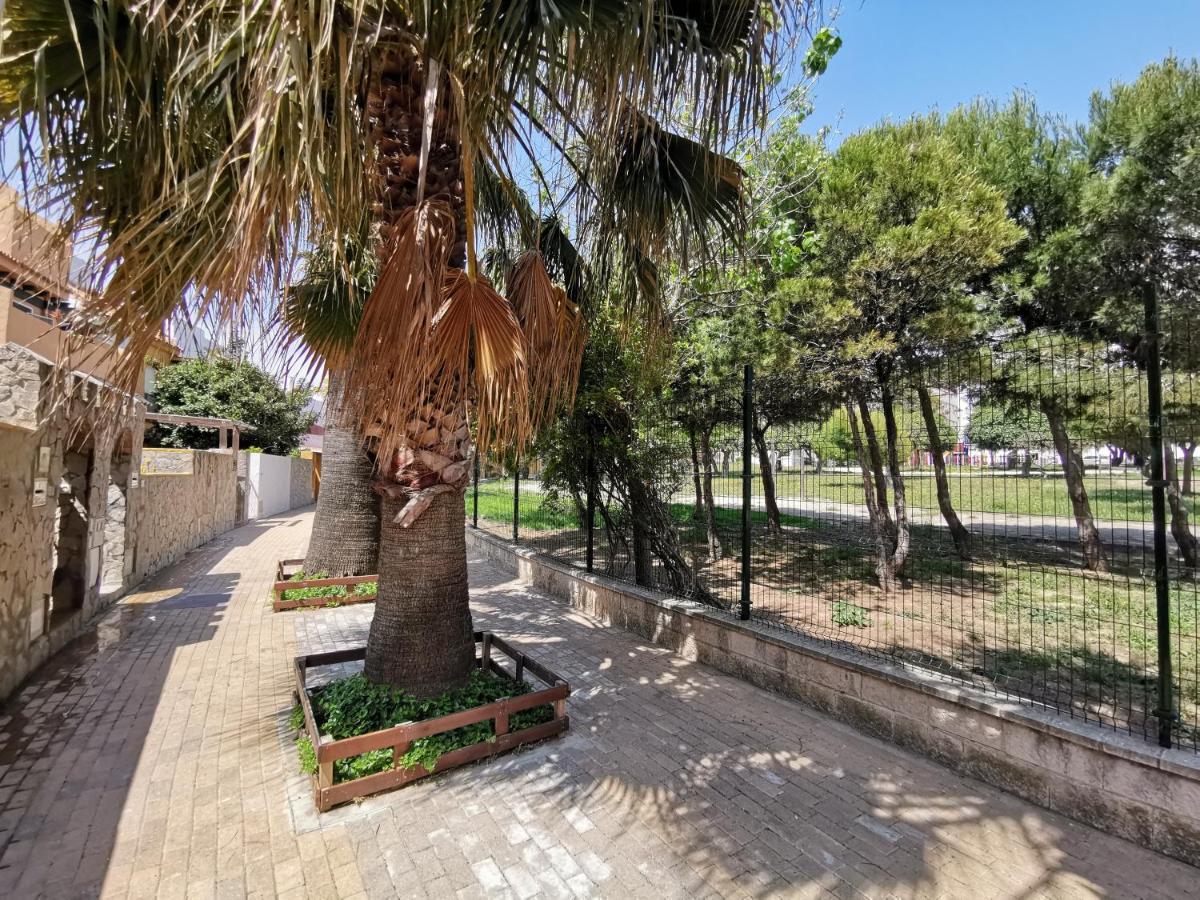 Casa Adosada Con Jardin Tarifa Exterior photo